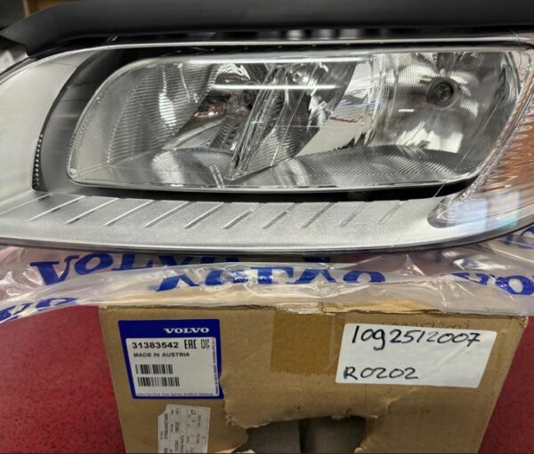 31383542 VOLVO XC70 07- KOPLAMP LI    31383542